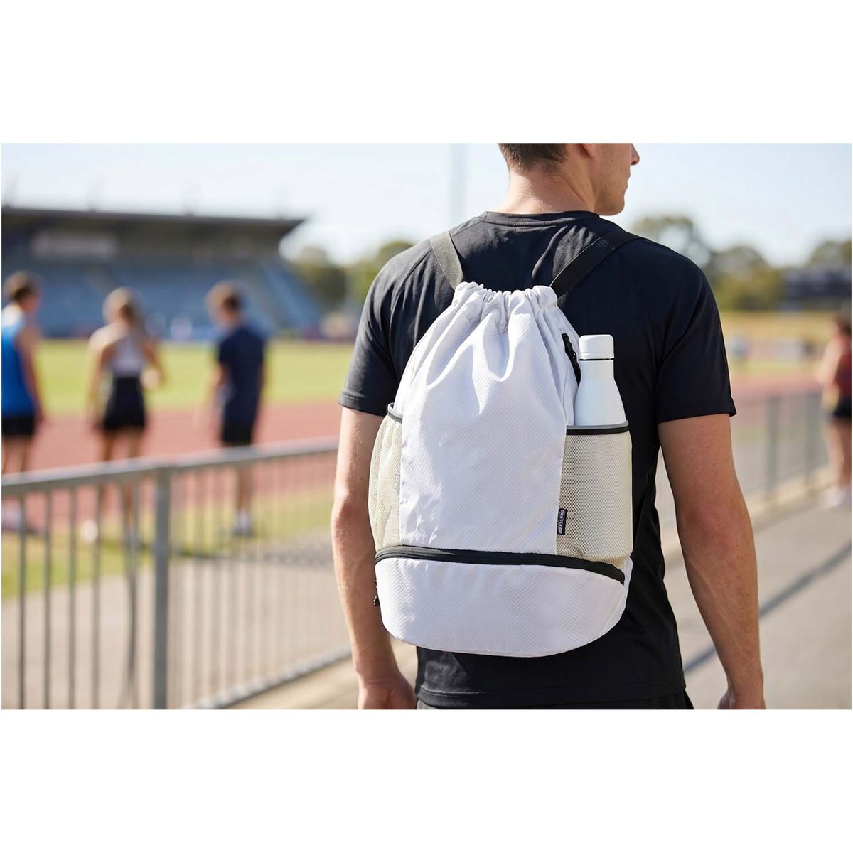 Borse sportive riciclate con coulisse e scomparto inferiore, 18 litri