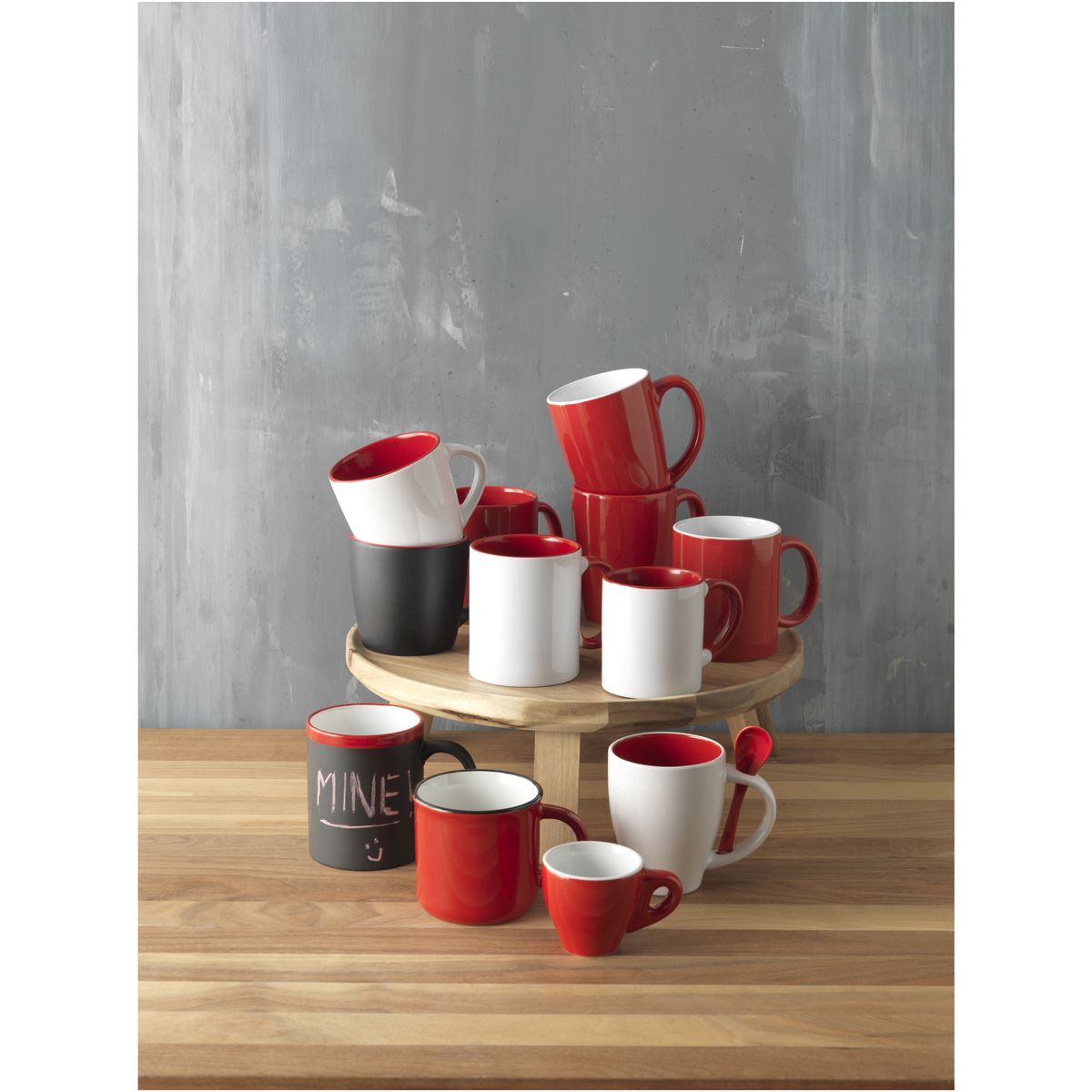 Tazze in ceramica lucide da 340 ml con interno colorato